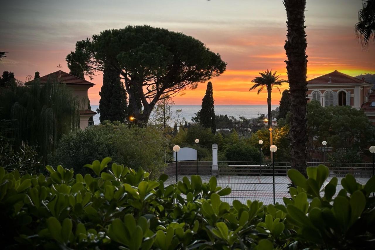 Appartamento Degli Inglesi San Remo Extérieur photo